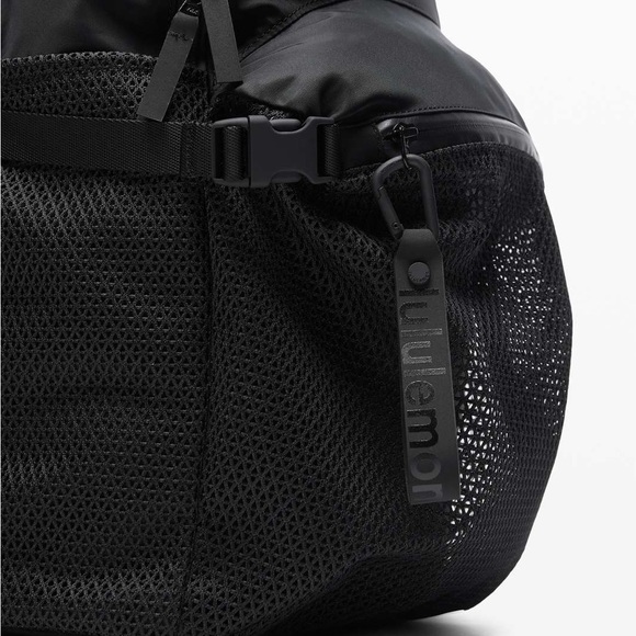 Lululemon All Hours Backpack 27L - Picture 6 of 6